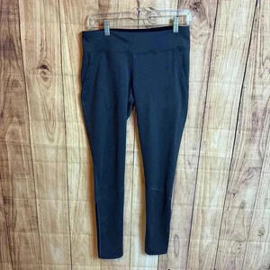 Under Armour Leggings with Pockets Size M